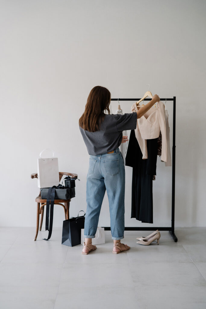 Wardrobe edit blog post –style coach Jenn helping clients organize their closets how to fix shopping habits that are ruining your wardrobe
